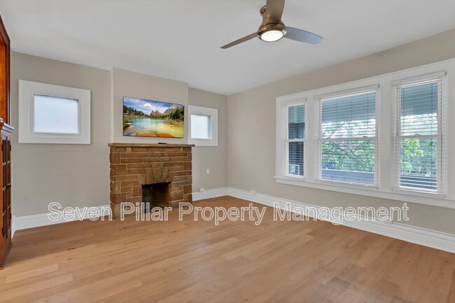 Photo - 1801 N 4th St