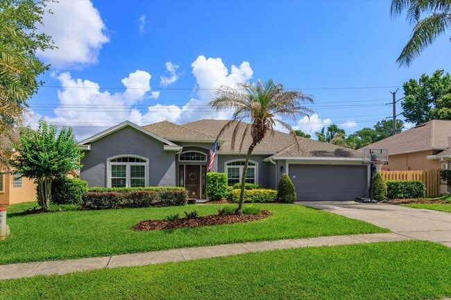 Building Photo - Beautifully Updated 4-Bedroom Pool Home in Winding Hollow