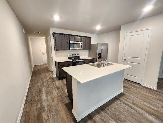 Photo - 1333 Brook Ln