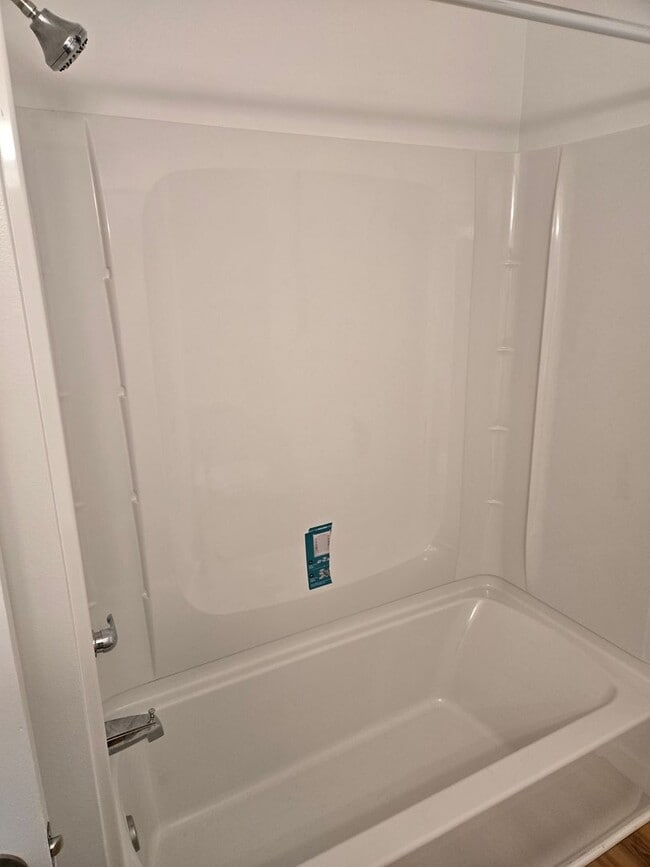 Photo - 110- ( P ) Unit 11052