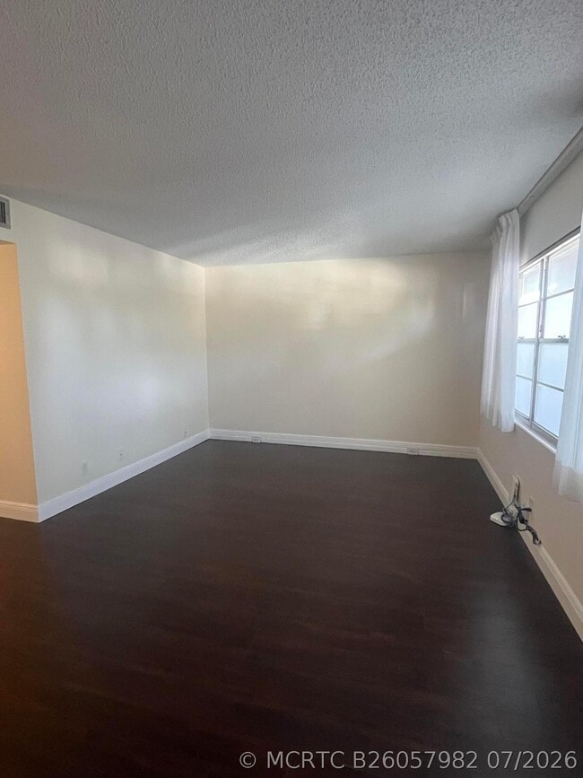 Photo - 2070 Wolverton E Unit 2070
