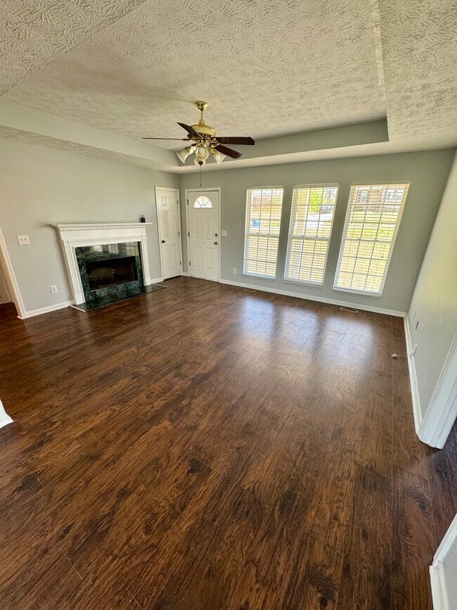 Photo - 3 bed & 2 bath located in Oxford! Additional photos coming soon!