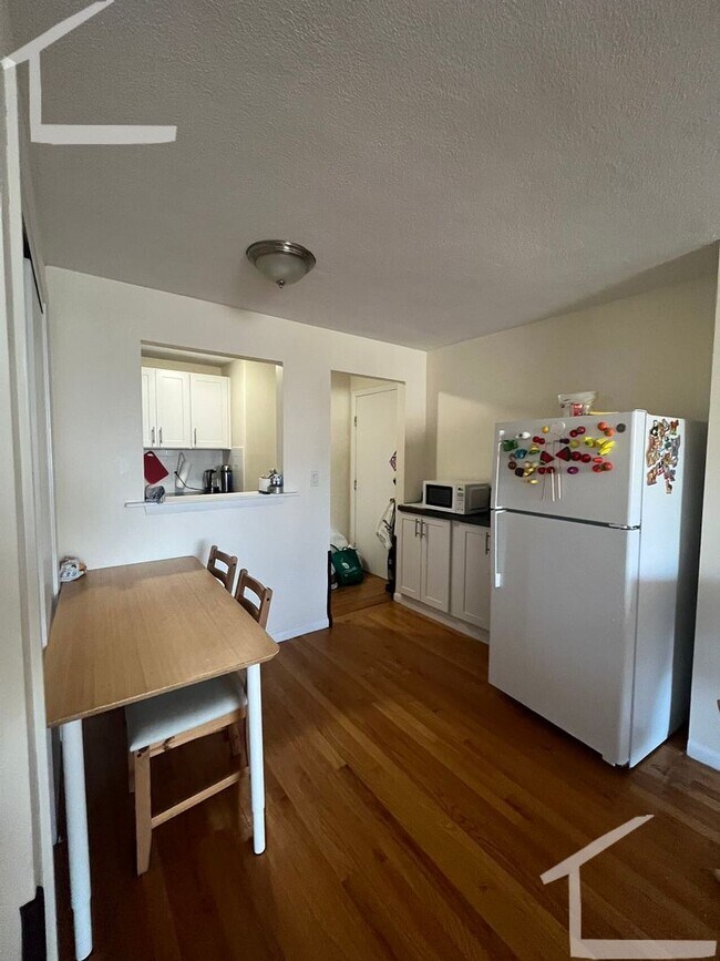 Photo - 2bed unit in Allston