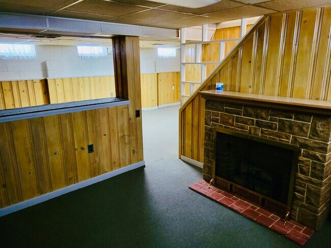 Photo - 24926 Hickory St