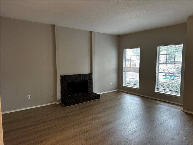 Photo - 11710 Southlake Dr Unidad 12