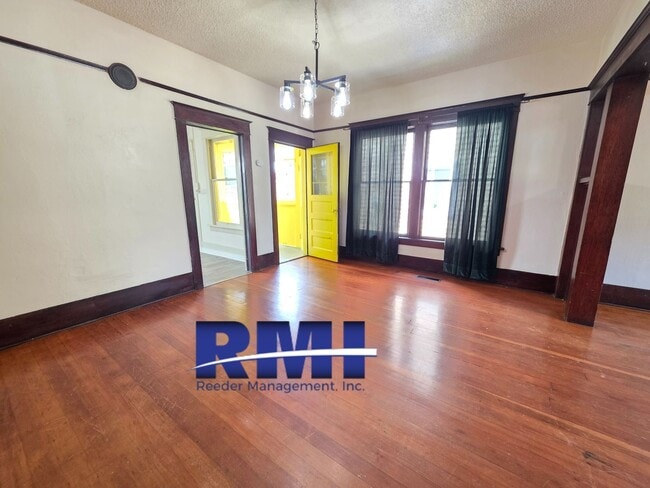 Photo - Charming 120-year-old gem in the heart of Tacoma!