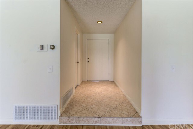 Photo - 2510 Alona St