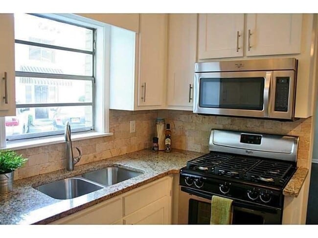 Photo - 816 Piedmont Ave NE Unit 3