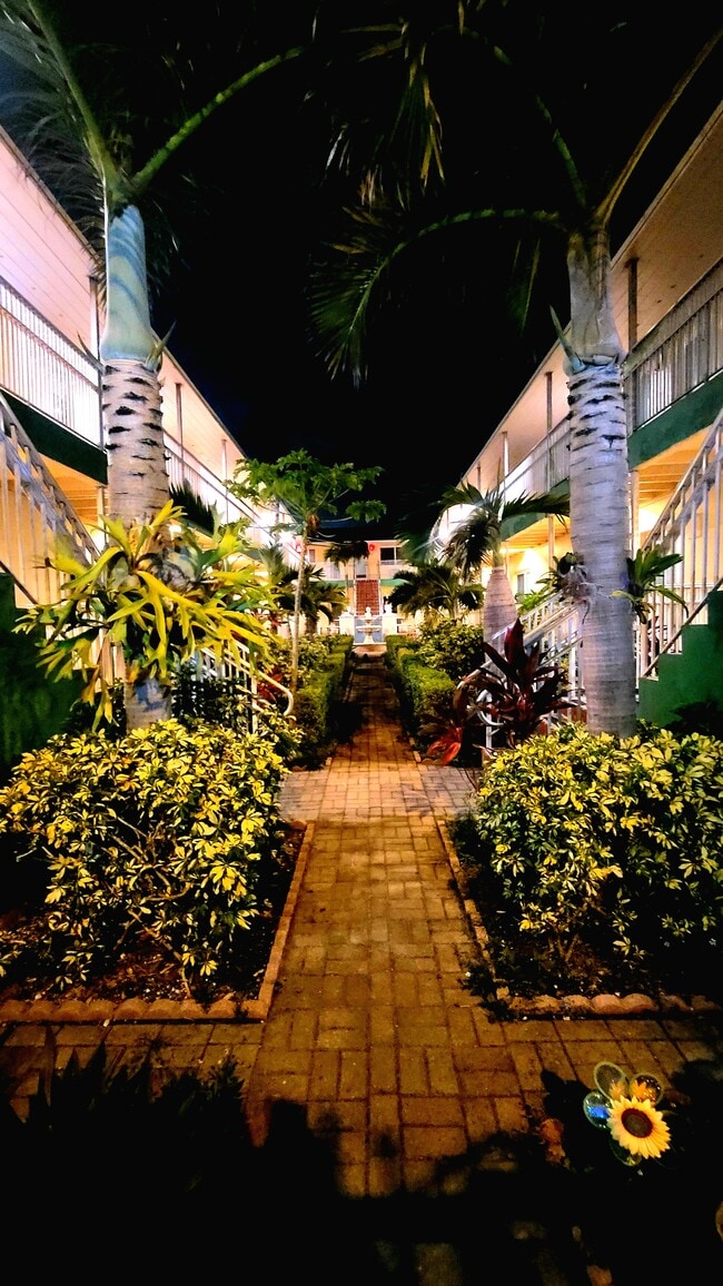 Photo - 7400 Harding Ave Unit