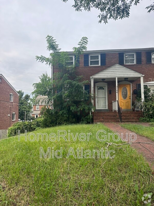 Building Photo - 3106 S Hayes St Rental