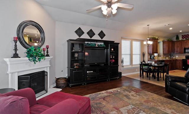 Photo - 10137 Sanden Dr