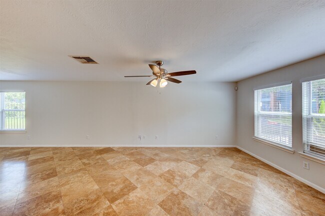 Photo - 1118 Wilson St
