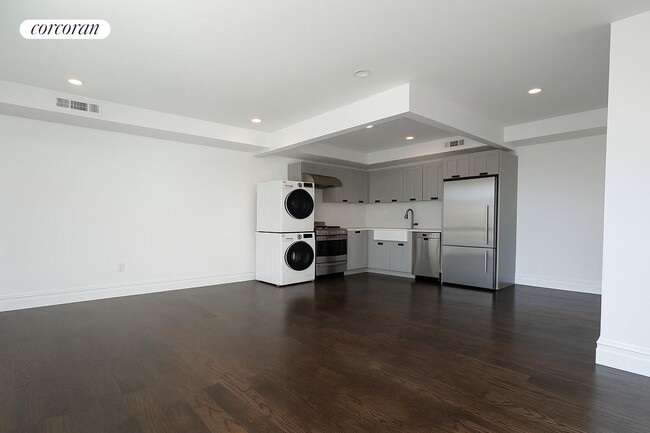 Building Photo - 1255 Bushwick Ave Rental