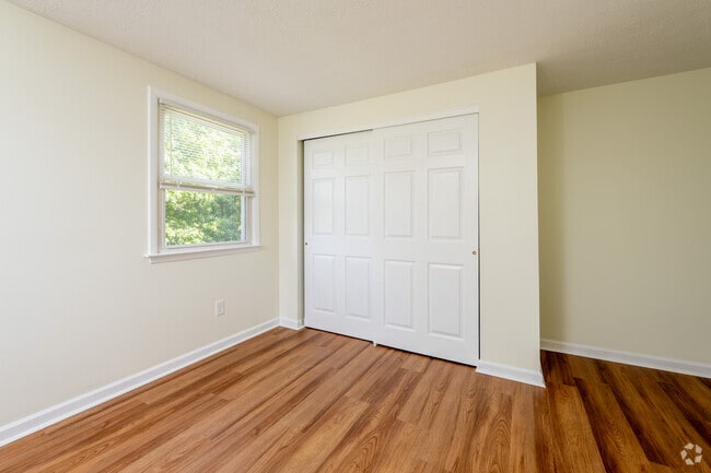 3BR, 1.5BA – 1,300SF - Bedroom