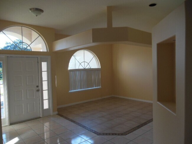 20225 Maxim Pkwy