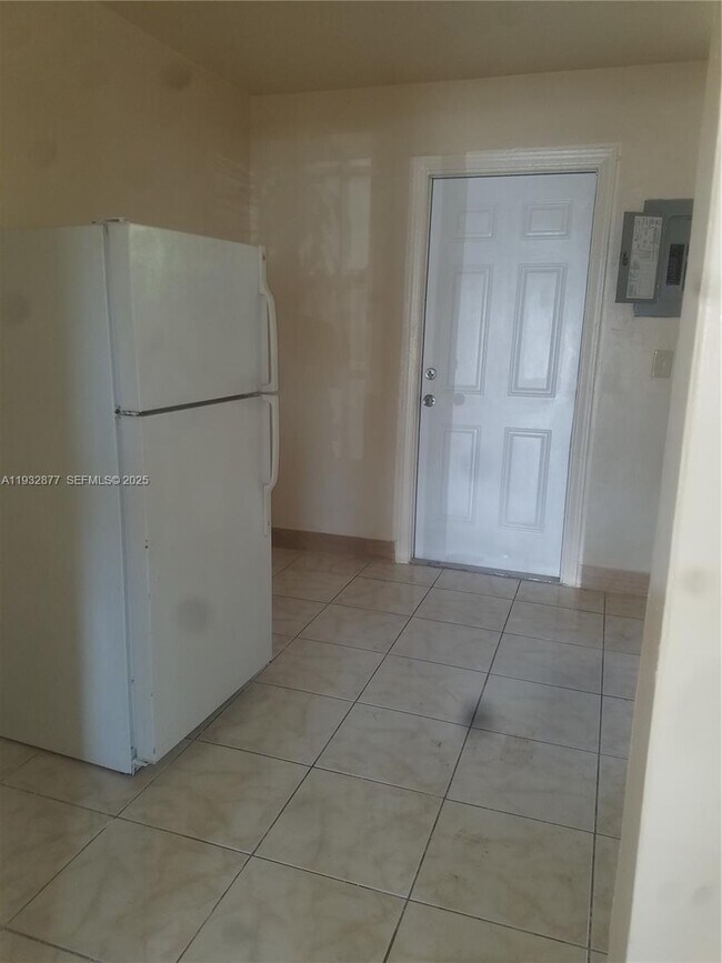 Photo - 1449 NE 131st St Unit 1449