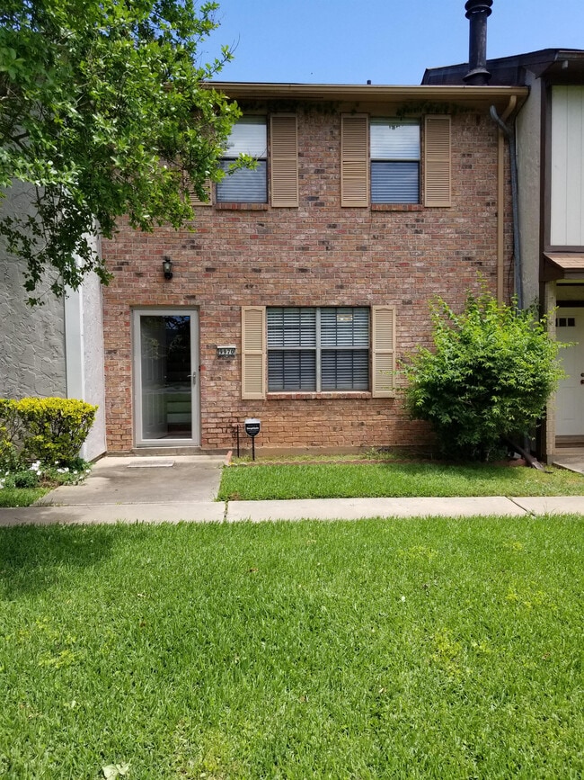 Building Photo - 9970 Smugglers Cove Ln