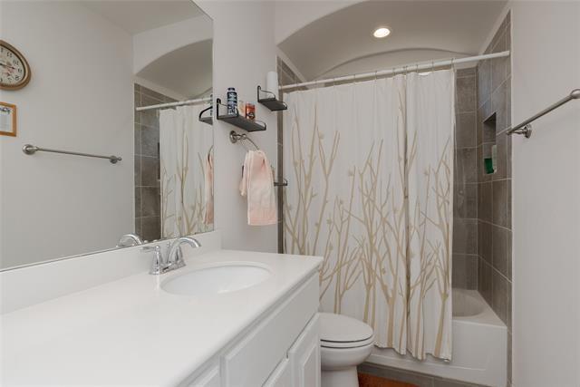 Photo - 2116 Moonsail Ln
