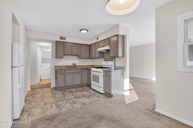 Photo - 2137 8th Ave