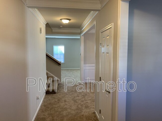 Photo - 481 Whispering Oak Cir