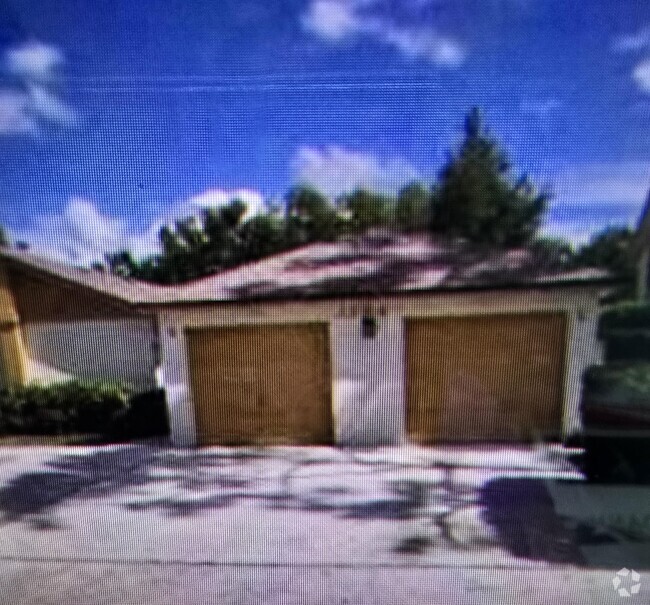 Building Photo - 1134 Goldenrod Rd Rental