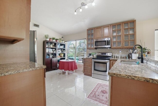 Photo - 2036 NW 183rd Cir