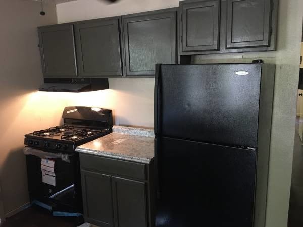 Photo - 323 E French Pl