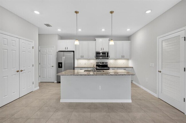 Photo - 21008 Fetterbush Pl