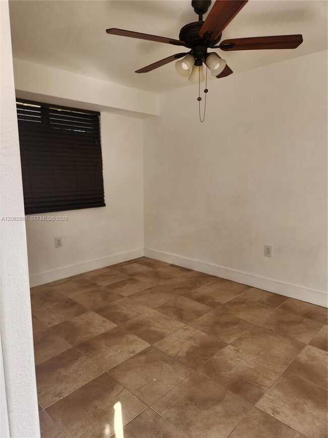 10020 SW 213th Terrace Unidad 0
