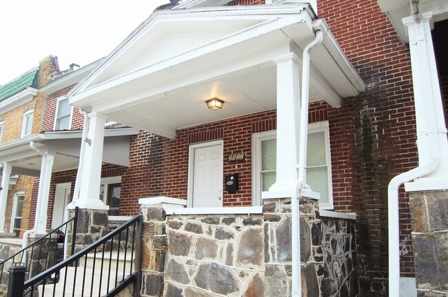 Photo - 2522 Barclay St Townhome