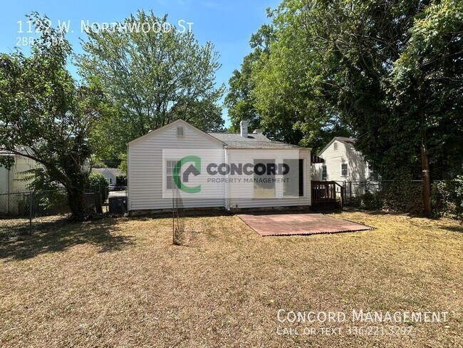 Photo - 1122 W Northwood St