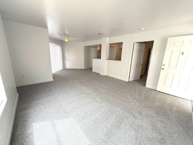 Photo - SPACIOUS 3BED/2BATH CONDO ON THE FIRST FLOOR!