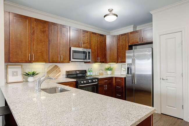 Photo - Village Green Hills