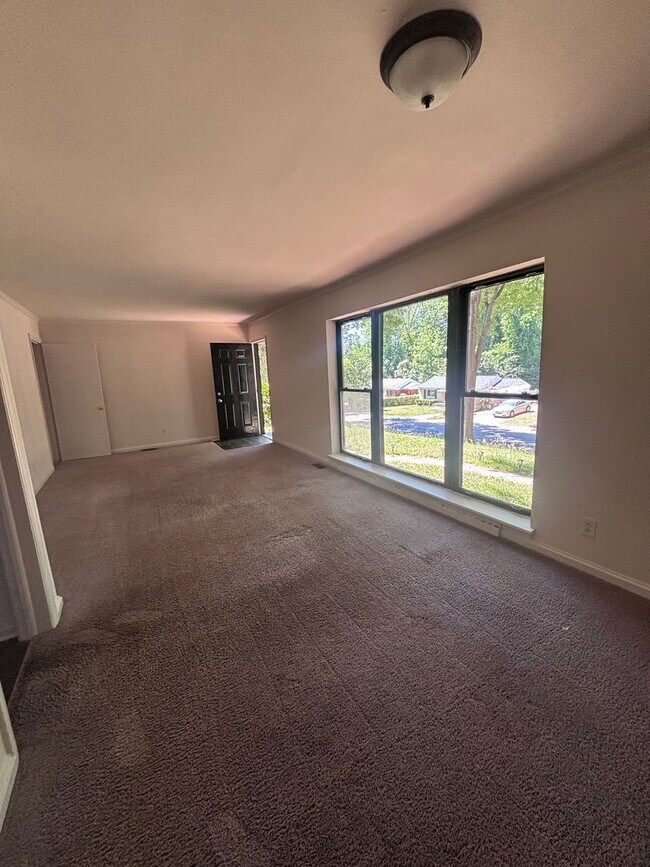 Photo - Great 3 bedroom home available in East Charlotte