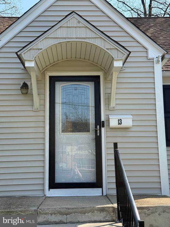 Photo - 13 Massachusetts Ave