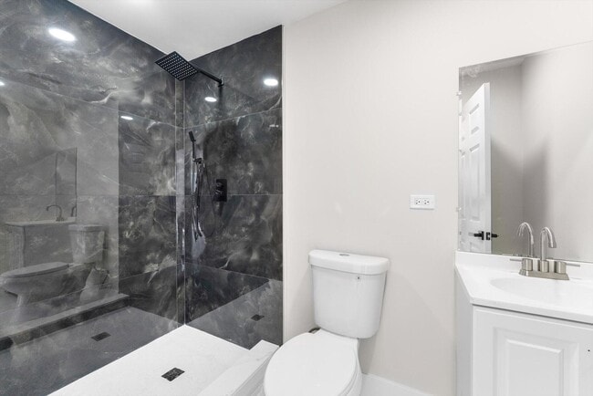 Photo - 2329 West Dr Unit 1