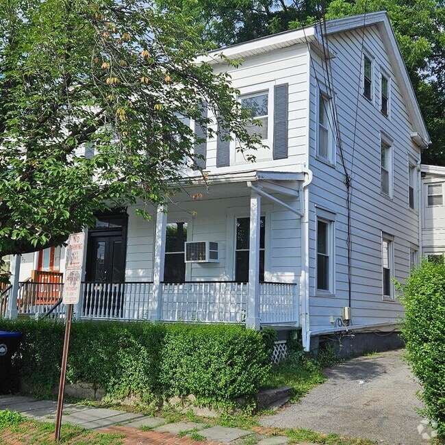 Building Photo - 29 Delano St Unit #2 Rental