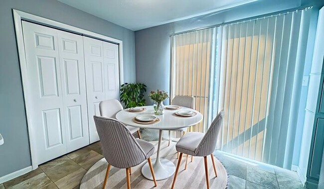 Photo - Single-Family Home with Large Yard in Lee's Summit, MO. **Move-In Special Bonus**