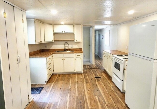 Photo - 4439 Danville Rd