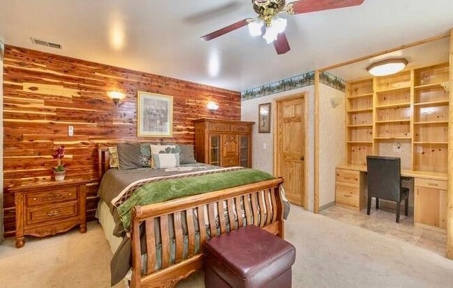 Photo - 336 W Sherwood Blvd