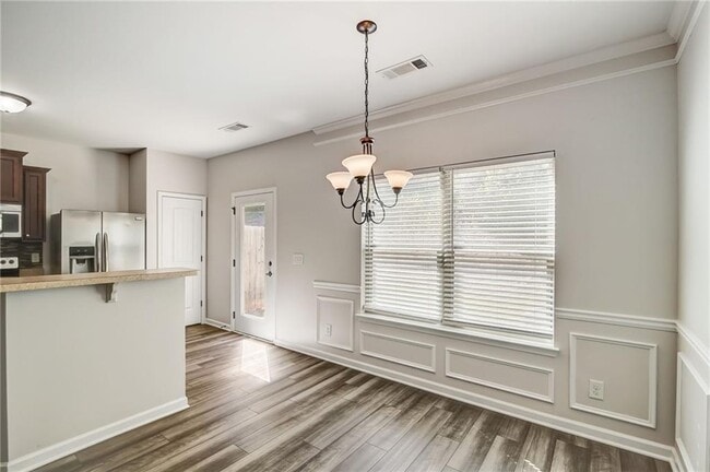 Photo - 544 Oakside Pl