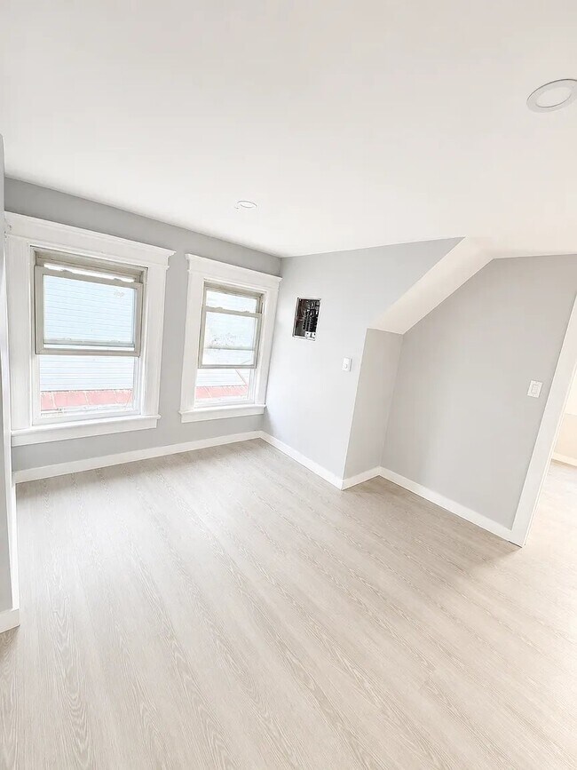 Photo - 899 S 19th St Unidad 3