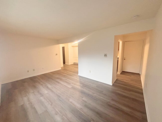 Photo - Blue Spruce Apartments