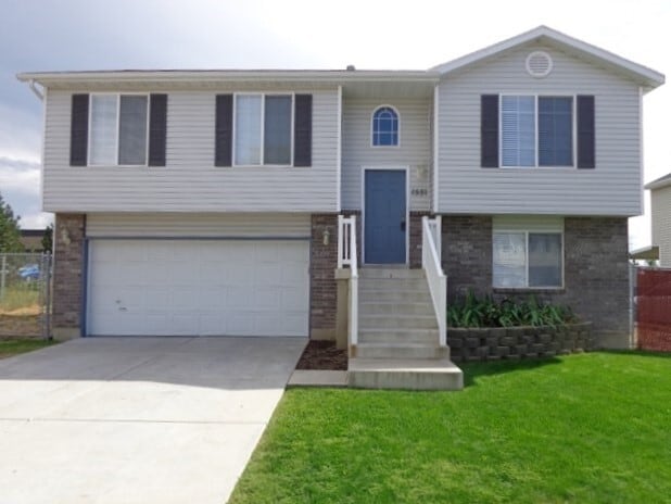 Building Photo - 1551 W 1950 N