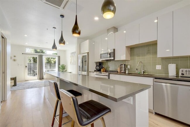 Photo - 1701 MLK Jr Blvd Unit 107