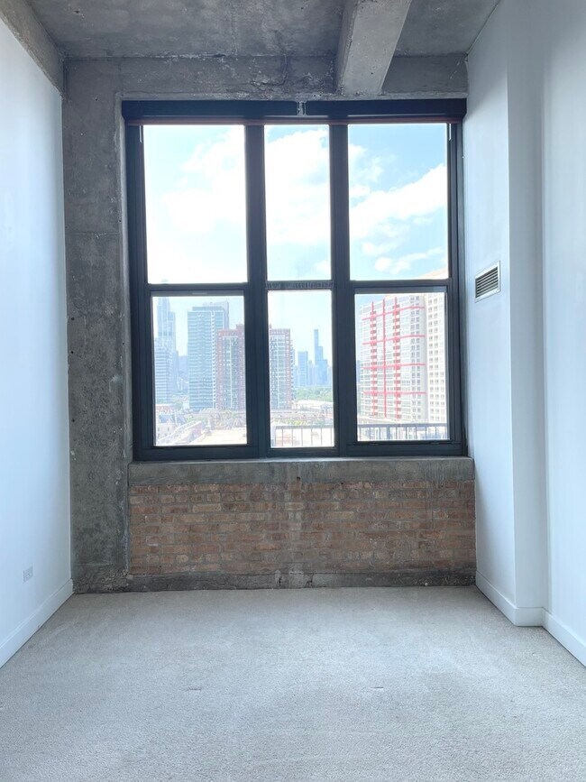 Photo - 320 E 21st St Unit 805