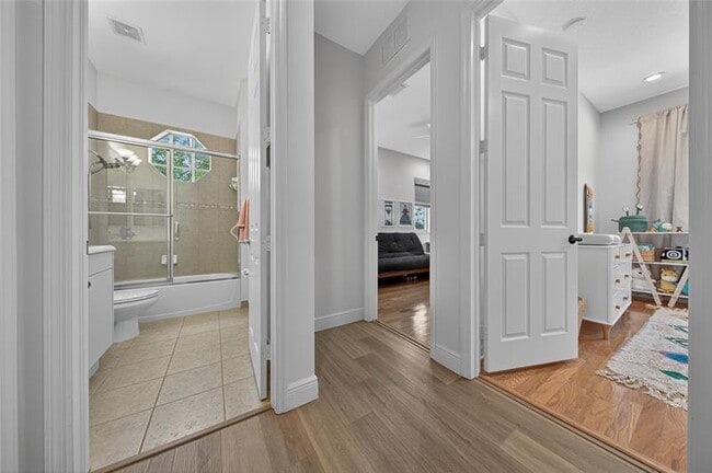 Photo - 15 NE 20th Ave