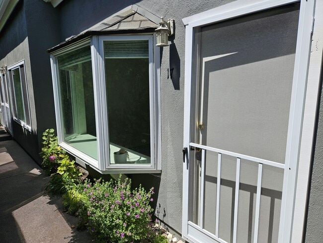 Photo - 231 Linden Ave