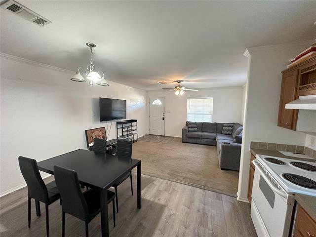 Photo - 5529-5531 Mesa Cir