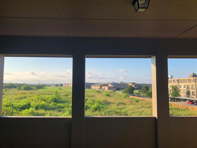 Photo - 2462 Klamath Dr